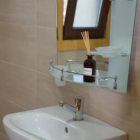 بيت للعطل The Village *