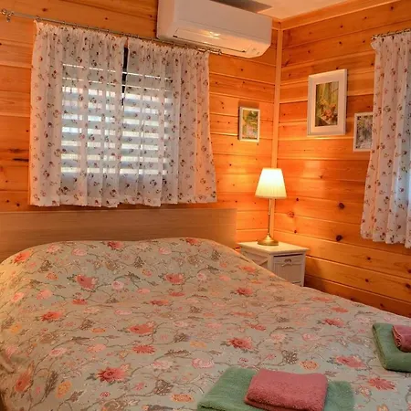 The Village بيت للعطل *