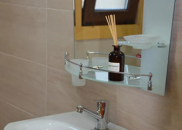 度假居 The Village *