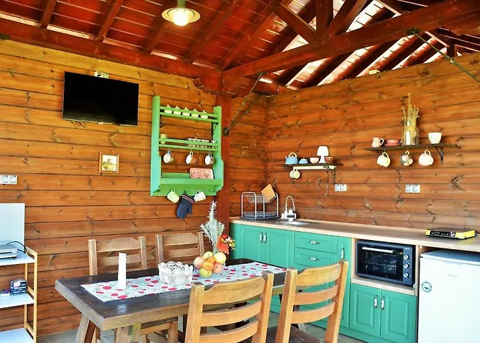 The Village 度假居 *